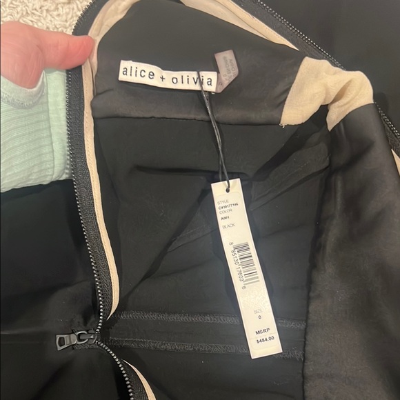 Alice + Olivia Black Wide-Leg Jumpsuit with Deep V-Neckline - Picture 5 of 14